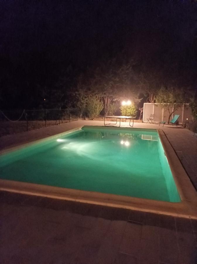 Chambre D'Hotes Les Garrigues Piolenc Exterior photo
