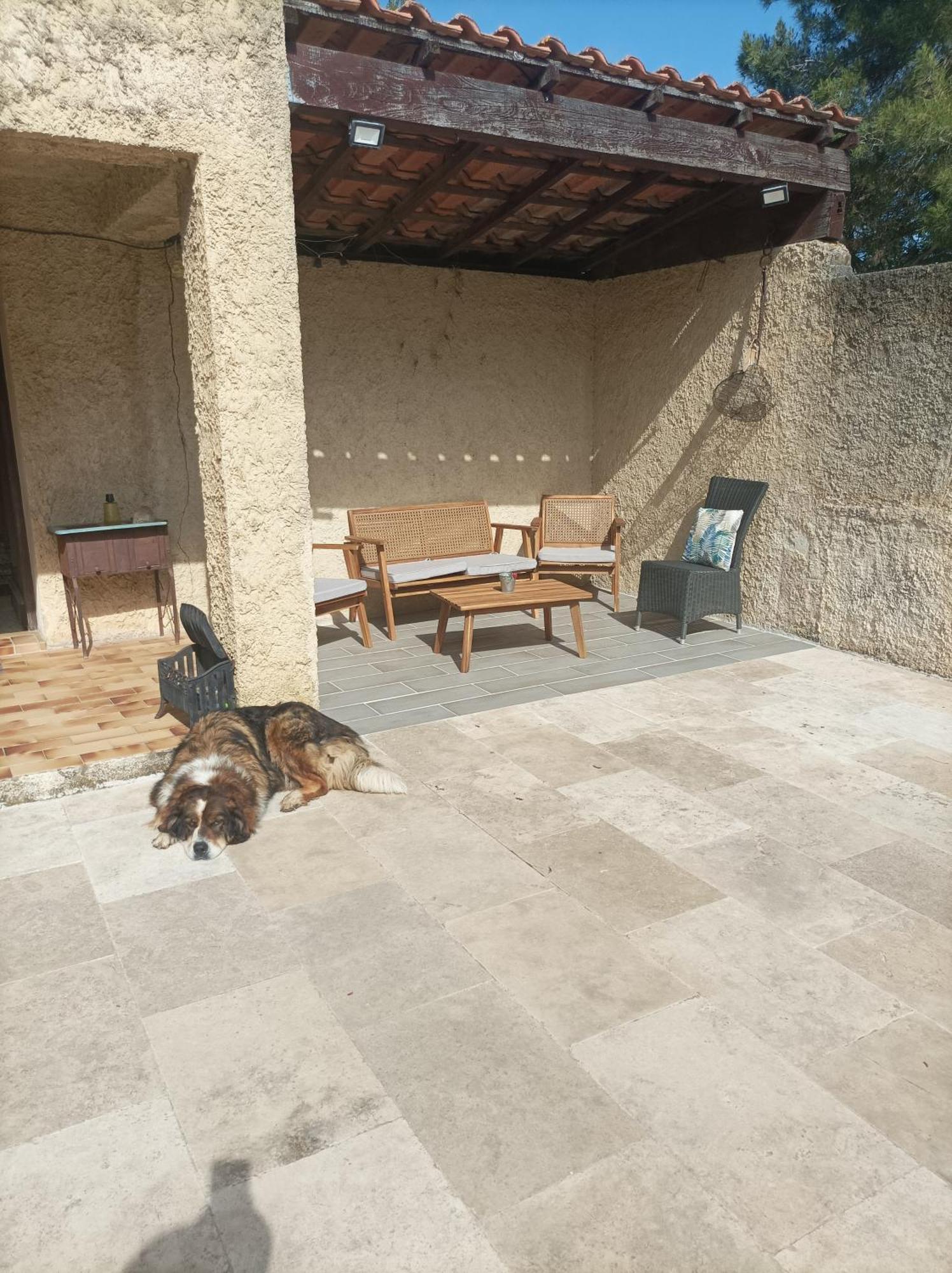 Chambre D'Hotes Les Garrigues Piolenc Exterior photo